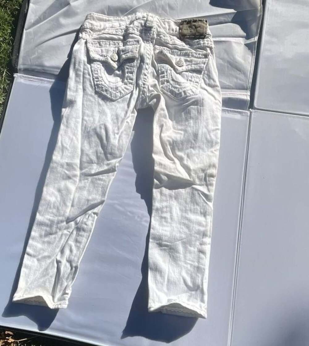 True Religion White Jeans Size 26